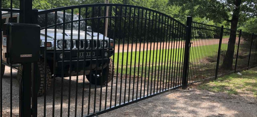 Driveway-gate